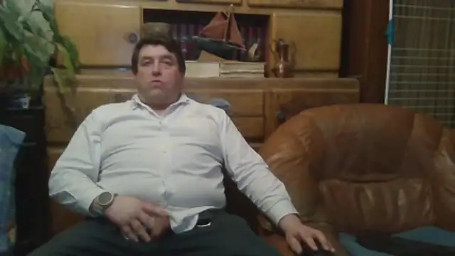 Snapshot of sympatrique chatting on February 13, 2026, 7:36 pm sympatrique online show from February 13, 2026, 7:36 pm