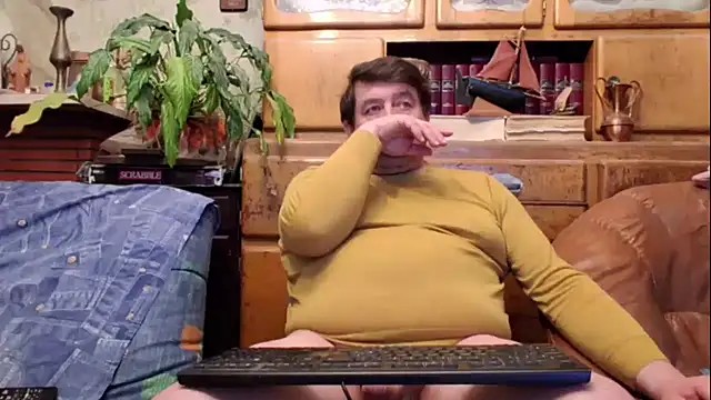 Snapshot of sympatrique chatting on March 22, 2026, 10:44 pm sympatrique online show from March 22, 2026, 10:44 pm