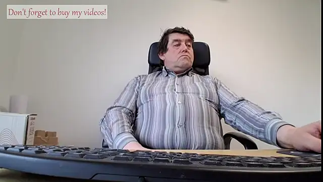 Snapshot of sympatrique chatting on March 30, 2026, 12:50 pm sympatrique online show from March 30, 2026, 12:50 pm