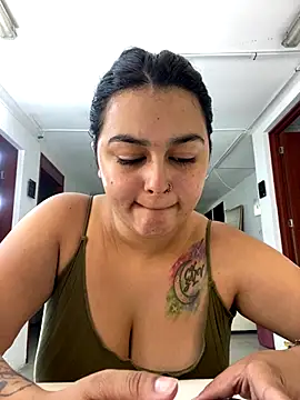 alina stark online show from October 29, 2025, 7:13 pm