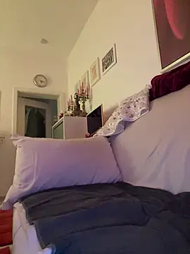 Snapshot of Frank22xx chatting on November 30, 2025, 4:19 pm Frank22xx online show from November 30, 2025, 4:19 pm