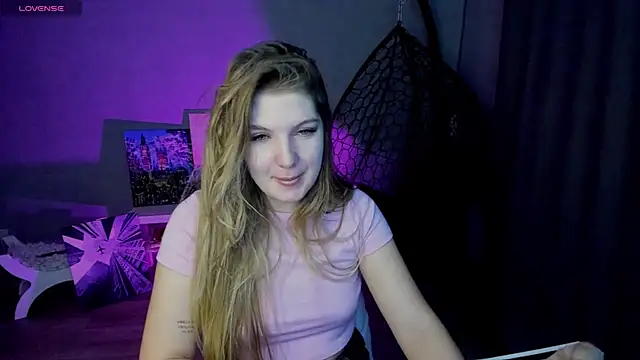 Snapshot of lily_williamss chatting on November 3, 2025, 12:16 am lily williamss online show from November 3, 2025, 12:16 am