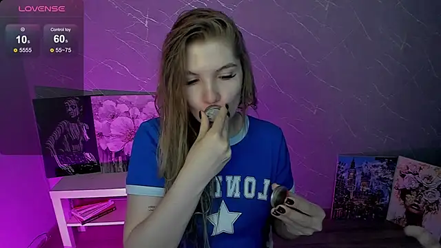 lily williamss online show from May 11, 2026, 12:12 am