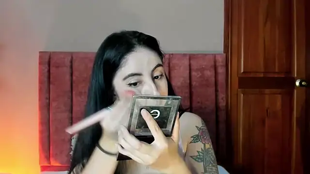 Emilywatsonn online show from March 7, 2026, 12:43 pm