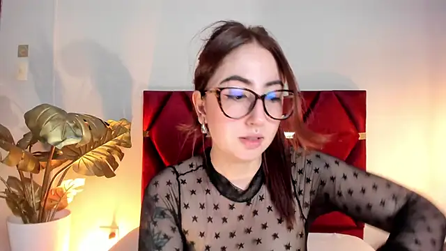 Emilywatsonn online show from October 29, 2025, 9:58 pm