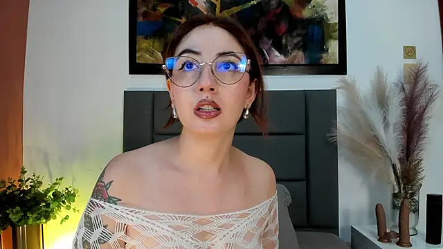 Emilywatsonn online show from October 23, 2025, 12:42 am