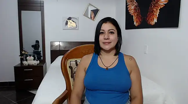 Snapshot of EmilyPeytonn chatting on March 4, 2025, 9:11 pm EmilyPeytonn online show from March 4, 2025, 9:11 pm