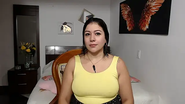 Snapshot of EmilyPeytonn chatting on March 19, 2025, 10:33 am EmilyPeytonn online show from March 19, 2025, 10:33 am