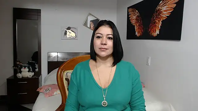 Snapshot of EmilyPeytonn chatting on March 18, 2025, 10:50 am EmilyPeytonn online show from March 18, 2025, 10:50 am