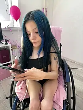 Snapshot of MiniSophiaa chatting on March 17, 2026, 7:44 am MiniSophiaa online show from March 17, 2026, 7:44 am