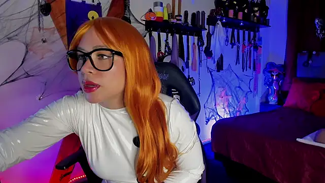 Laureen hill online show from October 30, 2025, 11:01 pm