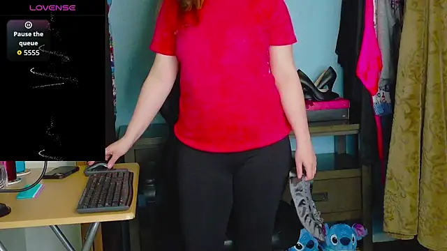 TreeJeanne online show from December 20, 2025, 3:59 pm