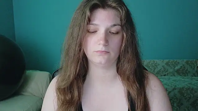 Snapshot of TreeJeanne chatting on June 17, 2026, 8:30 pm TreeJeanne online show from June 17, 2026, 8:30 pm