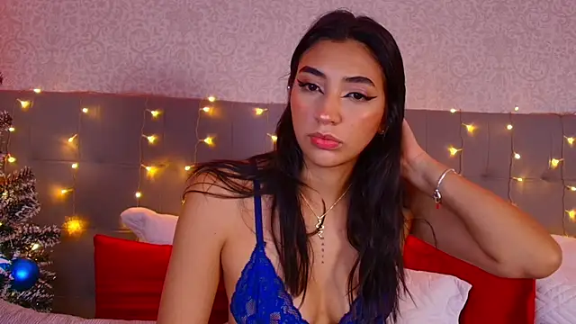  Aura- online show from January 17, 2026, 4:05 am