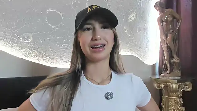 Snapshot of _Emma_Valka chatting on September 20, 2025, 3:17 pm  Emma Valka online show from September 20, 2025, 3:17 pm