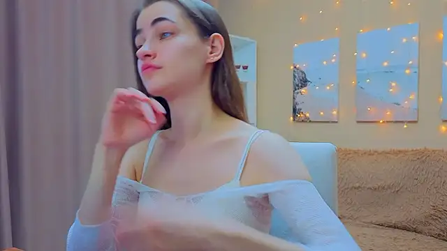 AstoriyaNight online show from March 19, 2026, 5:07 am