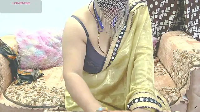 Snapshot of sheetaldave chatting on February 23, 2025, 10:31 pm sheetaldave online show from February 23, 2025, 10:31 pm