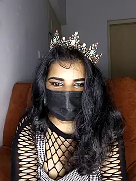 lolalivv online show from January 14, 2025, 7:43 pm