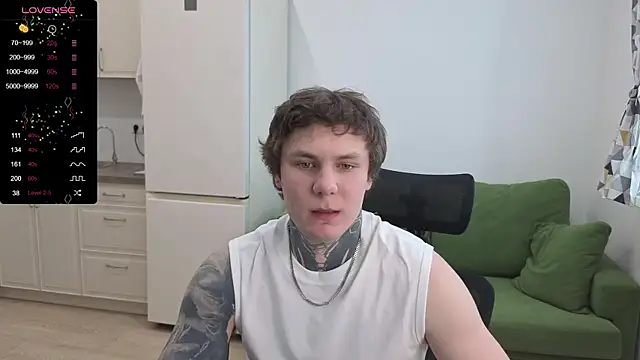 Snapshot of Lechery_boy chatting on April 18, 2026, 12:29 pm Lechery boy online show from April 18, 2026, 12:29 pm
