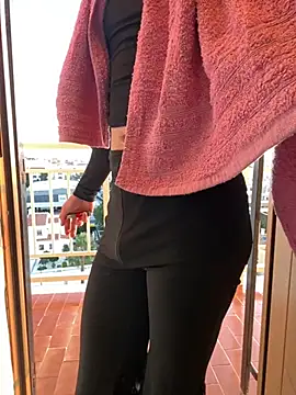 Snapshot of twinkyie chatting on January 12, 2025, 7:32 am twinkyie online show from January 12, 2025, 7:32 am