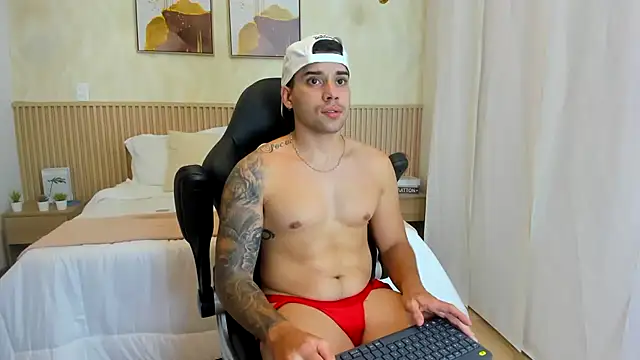 Mike montoya1 online show from October 3, 2025, 7:15 pm