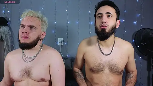 mikienn online show from April 1, 2026, 2:02 am