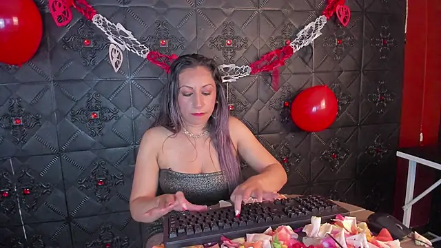 Snapshot of Natasha_Wolff01_ chatting on February 14, 2025, 11:53 am Natasha Wolff01 online show from February 14, 2025, 11:53 am