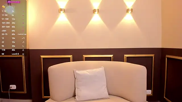 lexiethompson  online show from March 20, 2026, 12:06 pm