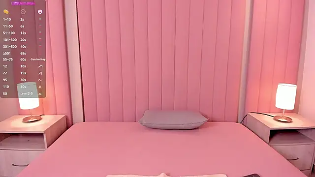 Snapshot of lexiethompson_ chatting on February 26, 2026, 12:16 pm lexiethompson online show from February 26, 2026, 12:16 pm