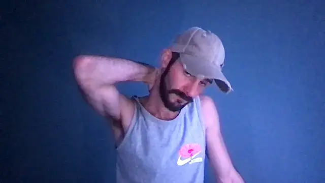 Snapshot of whow11@xh chatting on December 12, 2024, 12:59 am whow11xh online show from December 12, 2024, 12:59 am