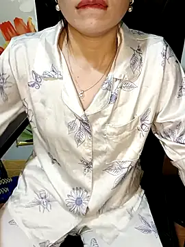 Blythe 69 online show from November 5, 2025, 12:36 am