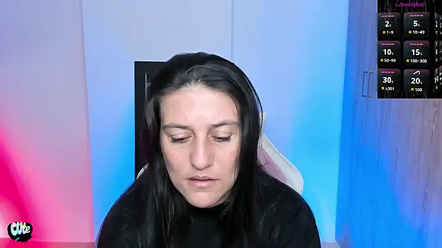 Saskyaa online show from February 12, 2026, 3:01 pm