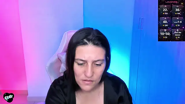 Snapshot of Saskyaa chatting on May 18, 2026, 3:39 am Saskyaa online show from May 18, 2026, 3:39 am