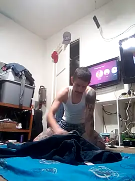 Snapshot of LongDickZee562 chatting on March 10, 2025, 8:56 pm LongDickZee562 online show from March 10, 2025, 8:56 pm