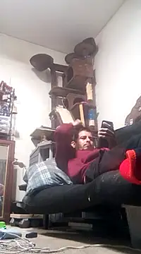 Snapshot of LongDickZee562 chatting on February 26, 2025, 6:04 pm LongDickZee562 online show from February 26, 2025, 6:04 pm