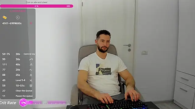 Snapshot of ZackFraser chatting on December 22, 2025, 4:18 pm ZackFraser online show from December 22, 2025, 4:18 pm