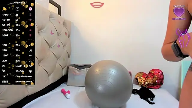 Snapshot of cleopatraa chatting on October 8, 2025, 1:29 am cleopatraa online show from October 8, 2025, 1:29 am