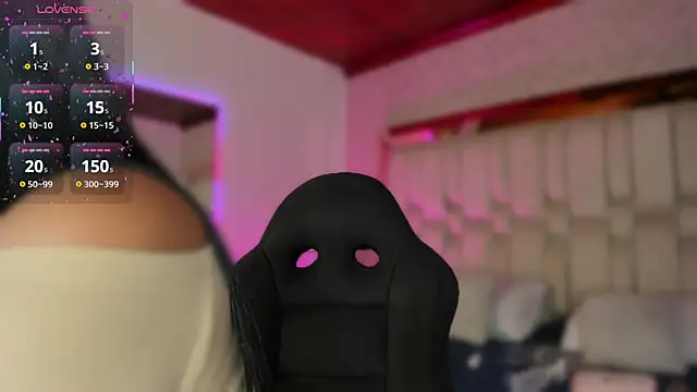 Snapshot of Kleverly_Manson1 chatting on November 6, 2025, 9:08 pm Kleverly Manson1 online show from November 6, 2025, 9:08 pm