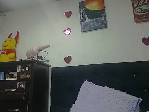 valerivegass online show from December 18, 2025, 1:04 pm