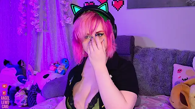 Snapshot of Angel-Lewd-Cake chatting on June 1, 2026, 2:23 am Angel-Lewd-Cake online show from June 1, 2026, 2:23 am