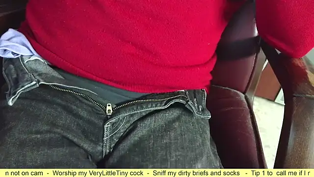 Snapshot of smoothandtiny chatting on October 4, 2025, 6:37 am smoothandtiny online show from October 4, 2025, 6:37 am