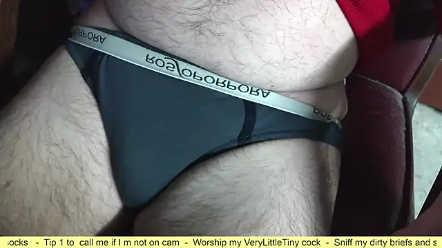 Snapshot of smoothandtiny chatting on October 2, 2025, 5:05 pm smoothandtiny online show from October 2, 2025, 5:05 pm