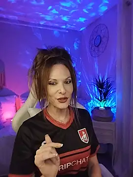Snapshot of Luna_Kitanna chatting on July 19, 2026, 6:15 pm Luna Kitanna online show from July 19, 2026, 6:15 pm