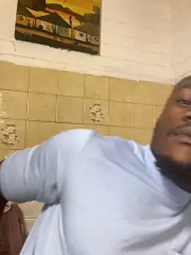 Snapshot of Pinepool21 chatting on November 1, 2025, 8:14 pm Pinepool21 online show from November 1, 2025, 8:14 pm