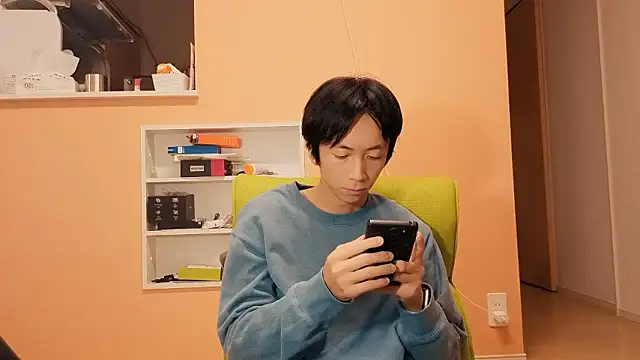 freeeeeessssss111 online show from November 10, 2025, 3:11 am