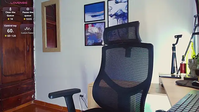 HenryBenso online show from November 12, 2025, 9:57 am