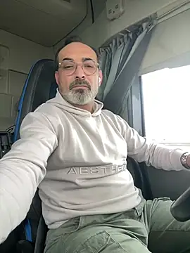 Snapshot of dzhakar chatting on January 10, 2026, 12:55 pm dzhakar online show from January 10, 2026, 12:55 pm