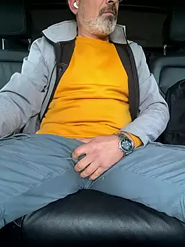 Snapshot of dzhakar chatting on January 15, 2026, 1:58 pm dzhakar online show from January 15, 2026, 1:58 pm