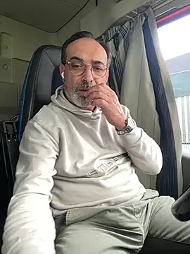 dzhakar online show from April 20, 2026, 11:35 am