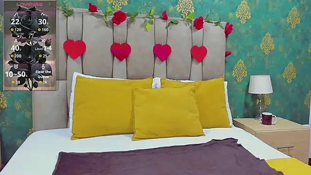 SuzanSmithh online show from February 4, 2026, 11:38 am